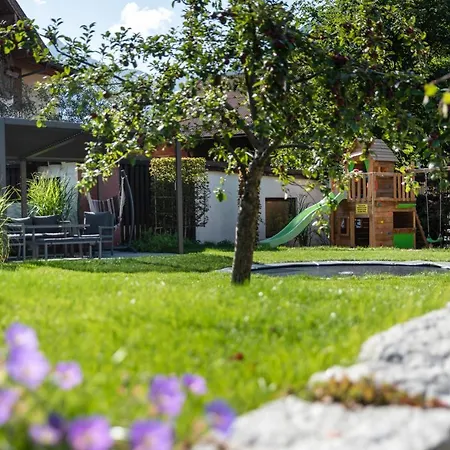 Alpenliving Apartmán *