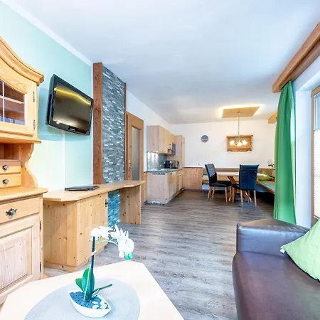 Alpenliving Appartement *