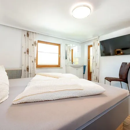 Alpenliving 메이른호픈