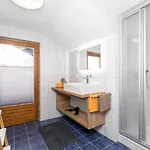 Alpenliving Apartamento *